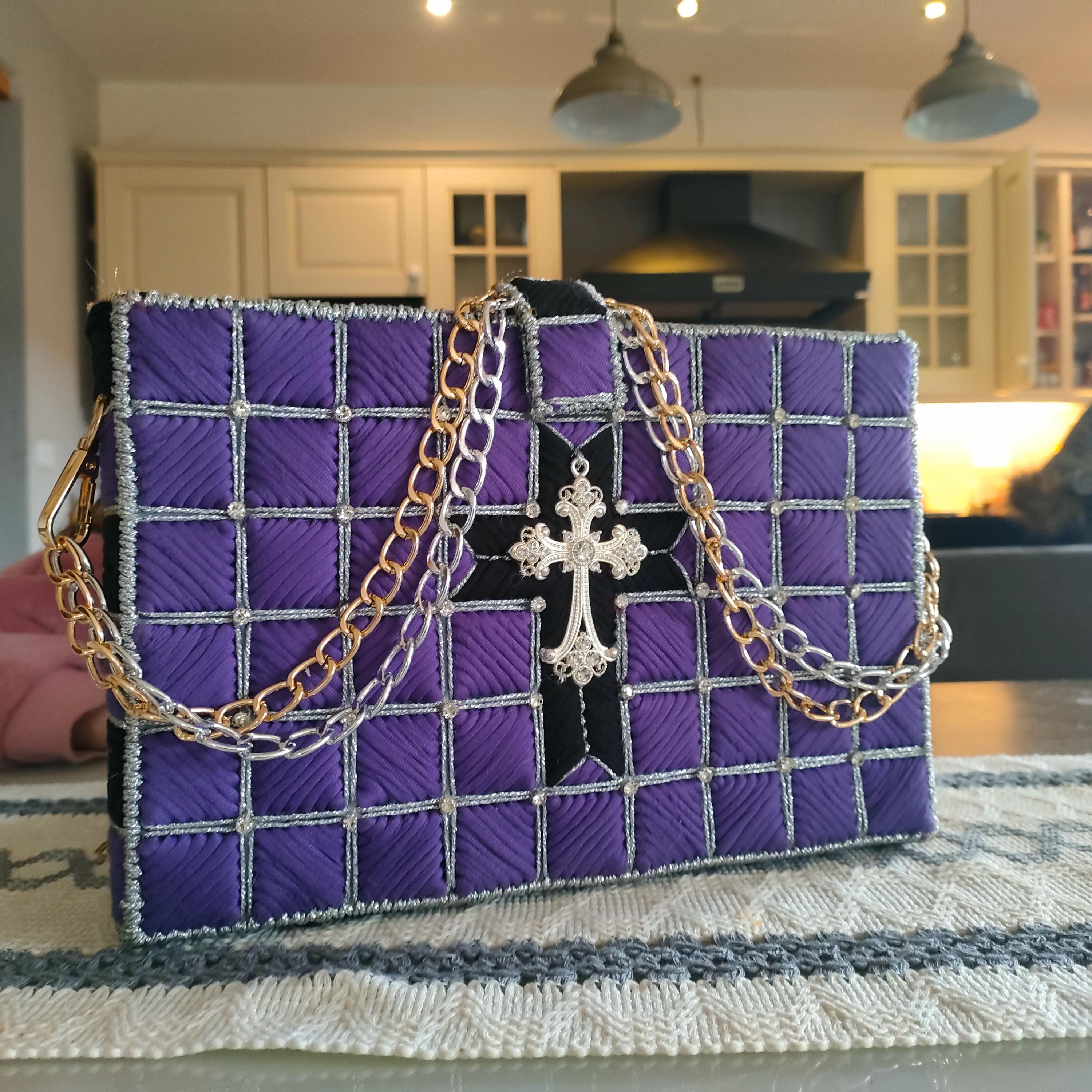 Handmade Bible / Book Bag / Shoulder Bag, Customizable and Elegant, Woven on Plastic Canvas  - For Display or Occasional Use